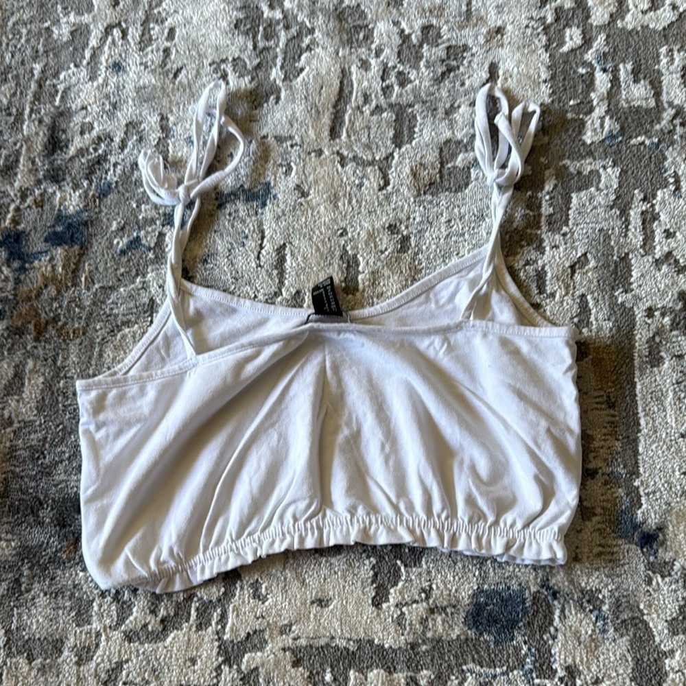 Forever 21 White Casual Top